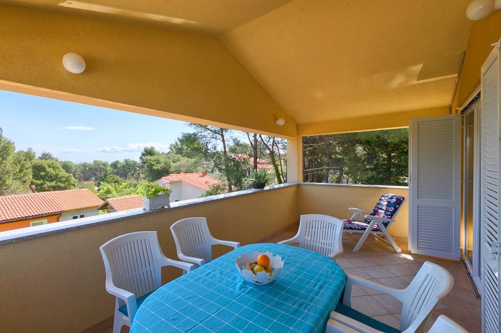Franulovic Apartments Premantura Dış mekan fotoğraf