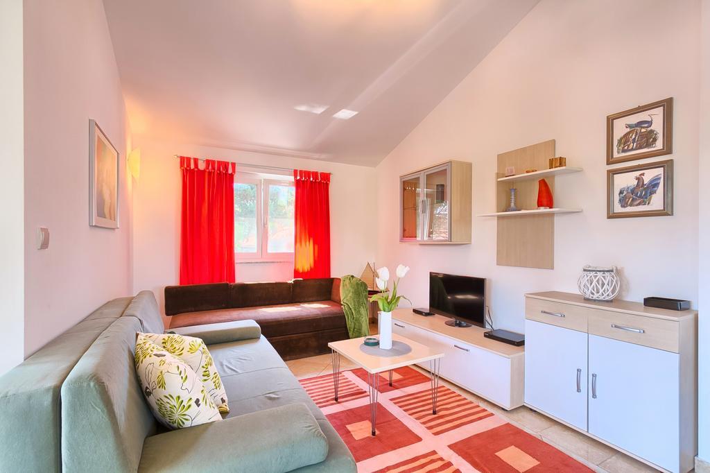 Franulovic Apartments Premantura Dış mekan fotoğraf