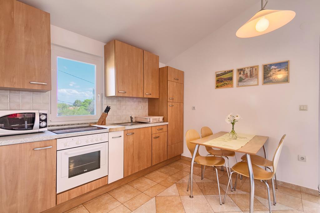 Franulovic Apartments Premantura Dış mekan fotoğraf