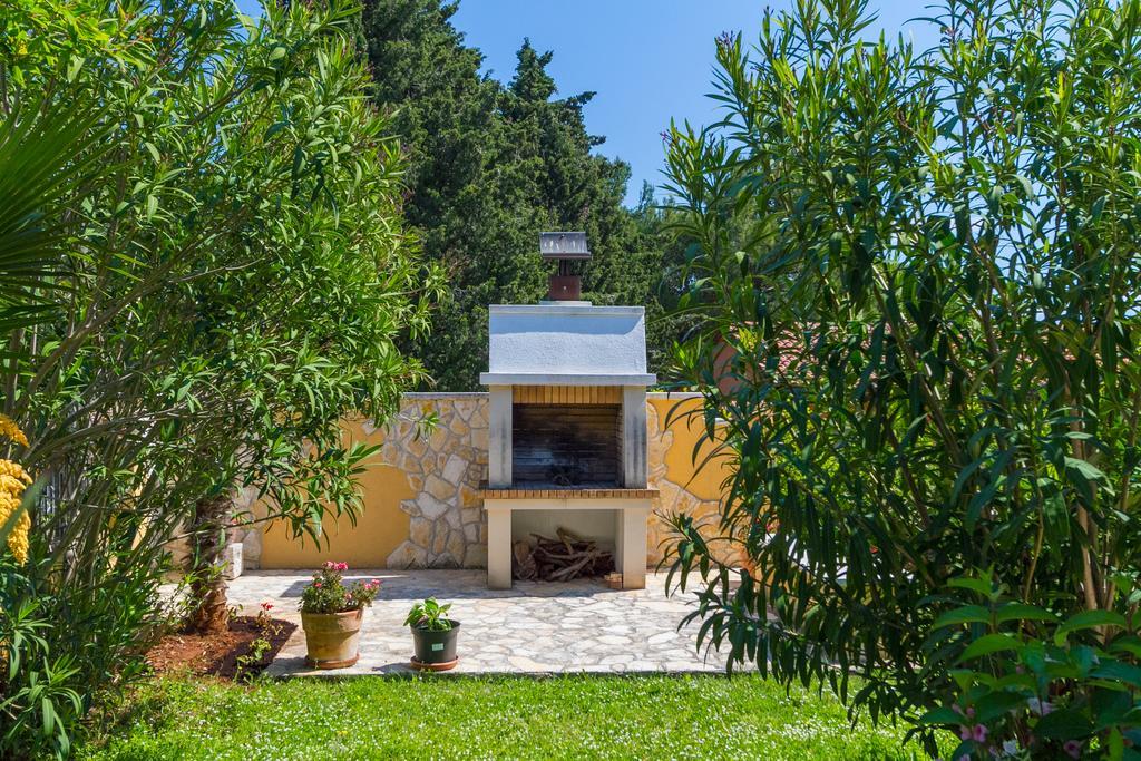 Franulovic Apartments Premantura Dış mekan fotoğraf